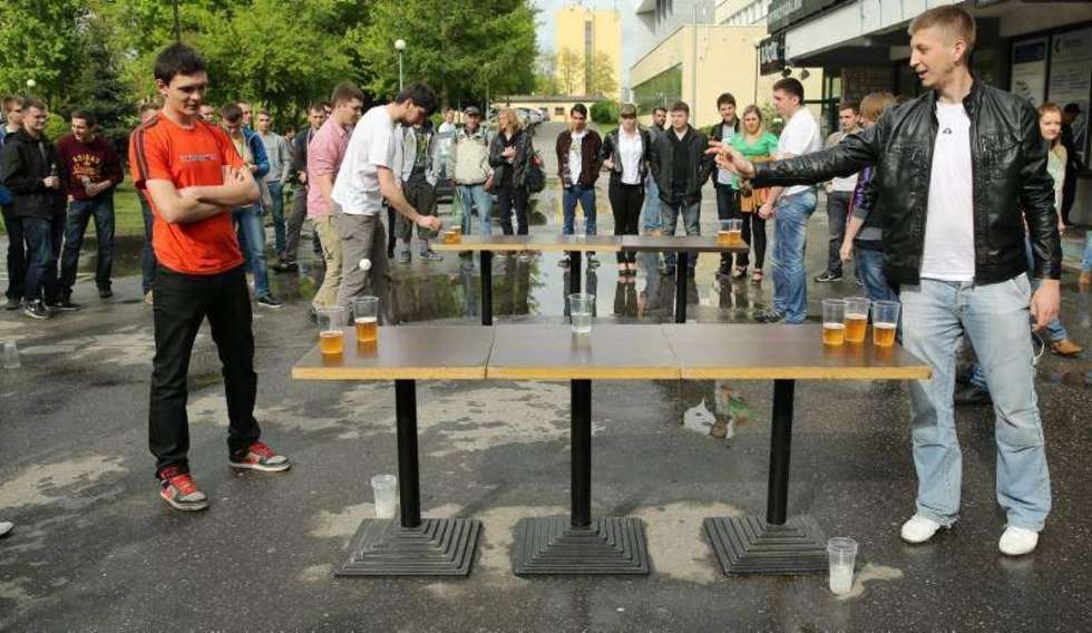  Beer-pong - piwny konkurs (zdjęcie 7) - Autor: Maciej Kaczanowski