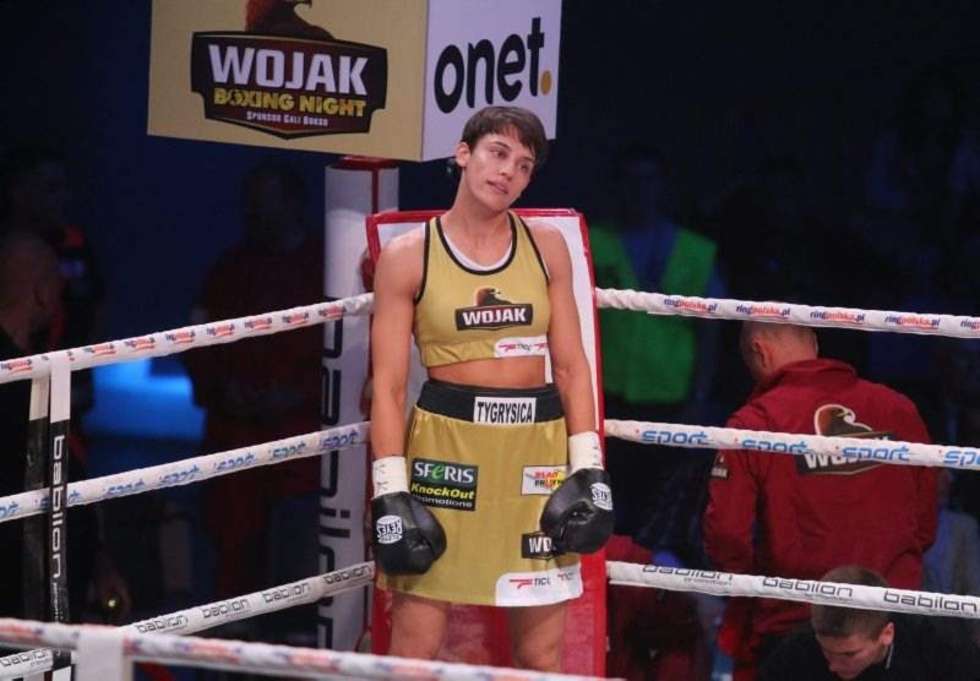  Gala Wojak Boxing Night w hali Globus (zdjęcie 16) - Autor: Wojciech Nieśpiałowski