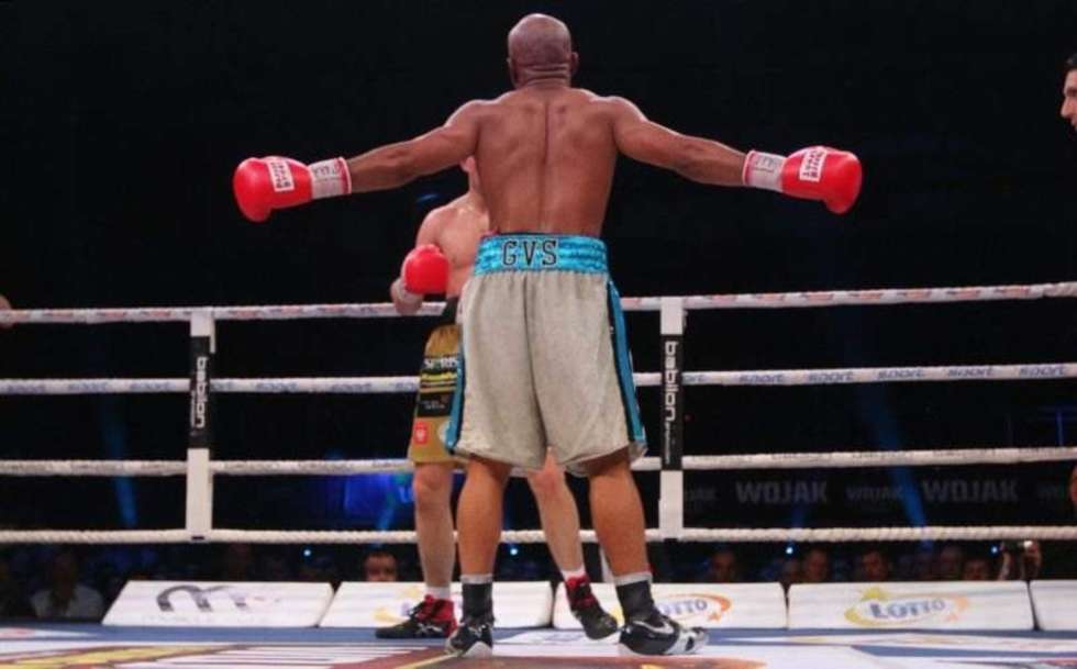  Gala Wojak Boxing Night w hali Globus (zdjęcie 27) - Autor: Wojciech Nieśpiałowski