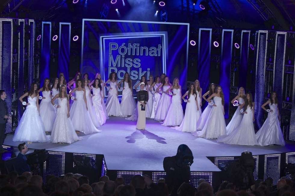  Gala półfinałowa Miss Polonia 2014 w Kozienicach (zdjęcie 39) - Autor: Mieczysław Mieloch