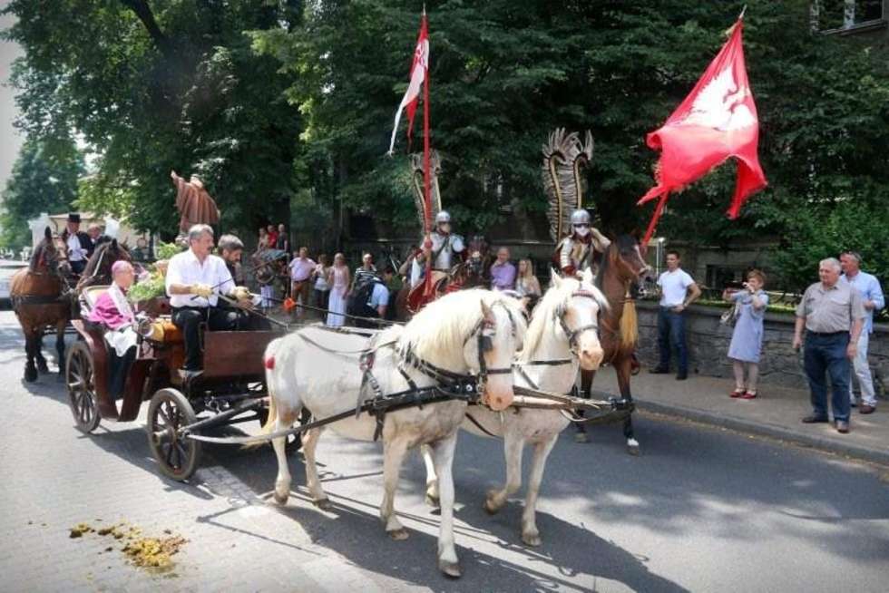  Przeniesienie relikwi św. Jana z Dukli  - Autor: Wojciech Nieśpiałowski