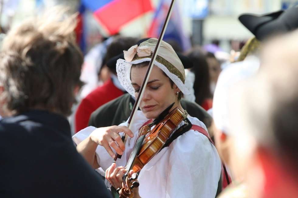  XXIX Międzynarodowe Spotkania Folklorystyczne (zdjęcie 19) - Autor: Wojciech Nieśpiałowski