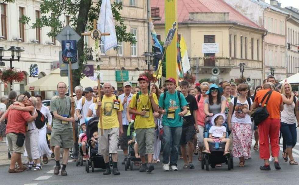  Wymarsz pielgrzymki z Lublina  (zdjęcie 27) - Autor: Wojciech Nieśpiałowski