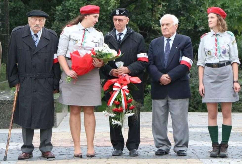  Lubelskie obchody rocznicy wybuchu II Wojny Światowej (zdjęcie 14) - Autor: Wojciech Nieśpiałowski