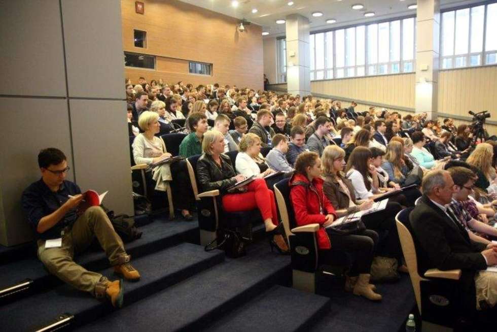  UMCS: konferencje Rynek pracy dla młodych (zdjęcie 4) - Autor: AS