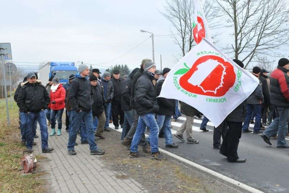  Protest sadowników (zdjęcie 7) - Autor: Małgorzata Suszko