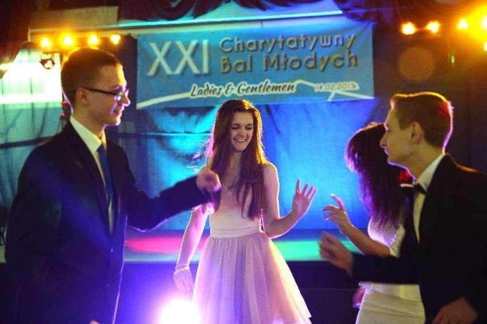  XXI Charytatywny Bal Młodych w lubelskiej  hali MOSiR. Fot. Maciej Kaczanowski
