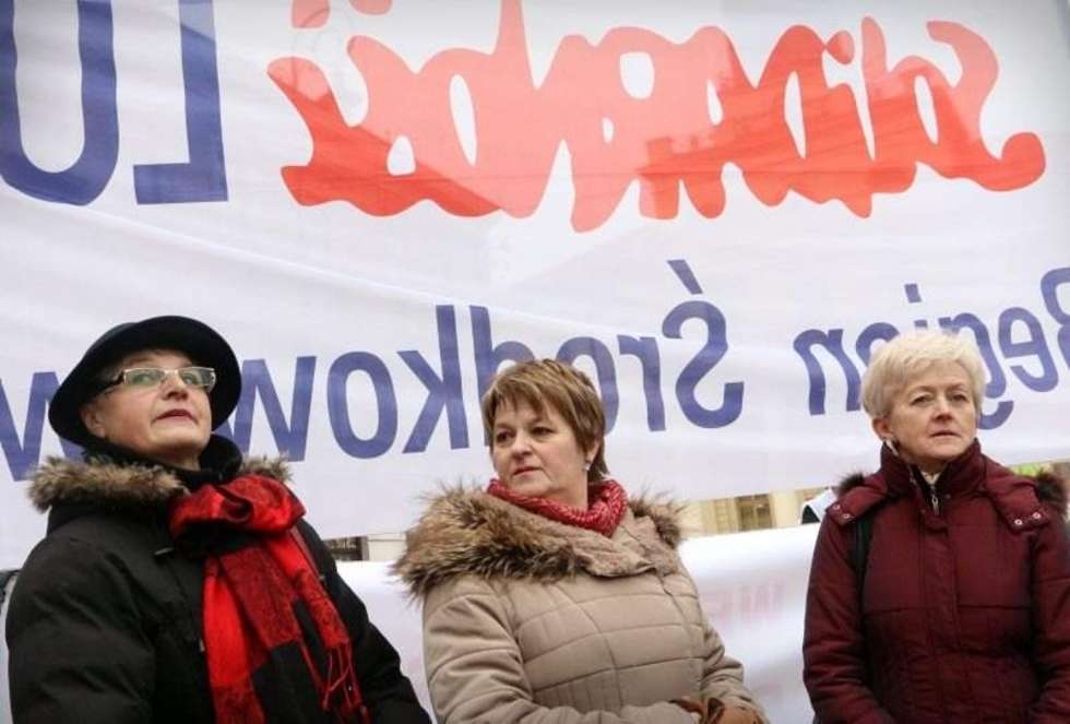  Manifestacja związków zawodowych w centrum Lublina (zdjęcie 5) - Autor: Wojciech Nieśpiałowski