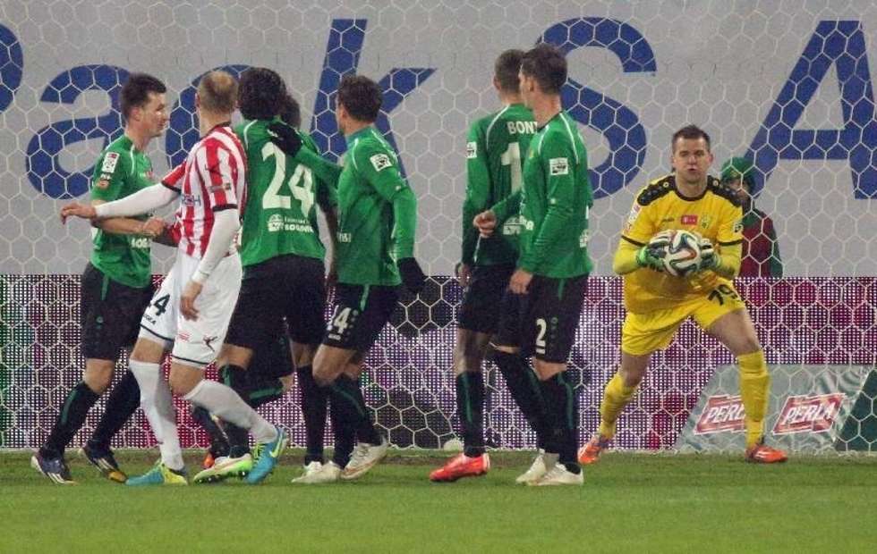  Górnik Łęczna po wygranej 2:1 nad Cracovią awansował na ósme miejsce w ligowej tabeli. Fot. Maciej Kaczanowski