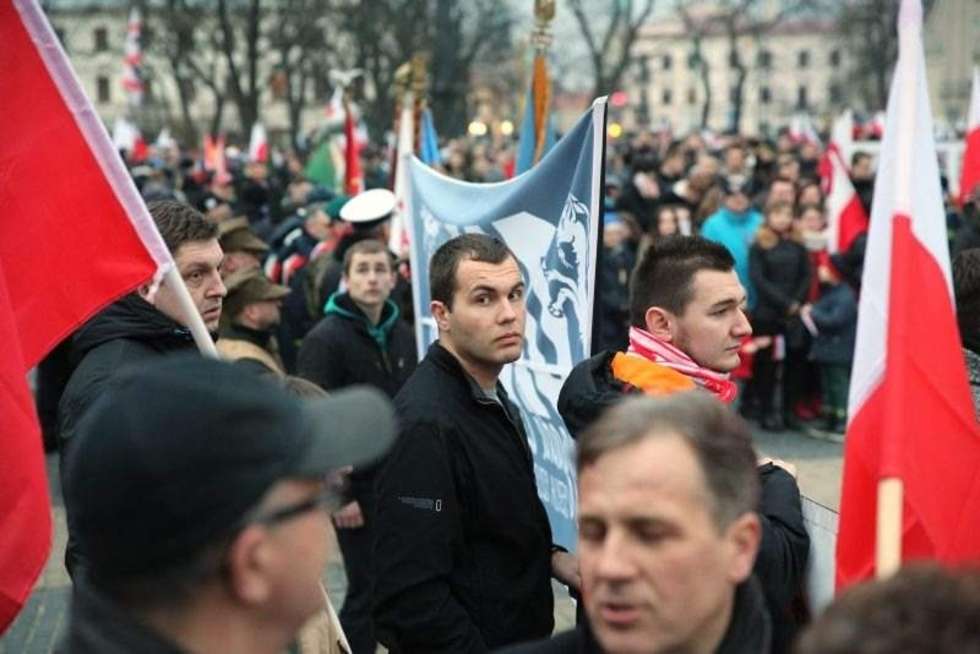  W Narodowy Dzień Pamięci "Żołnierzy Wyklętych&#8221;  narodowcy zorganizowali dużą demonstrację i marsz pamięci, który wyruszył z pl. Litewskiego w Lublinie. Fot. Maciej Kaczanowski