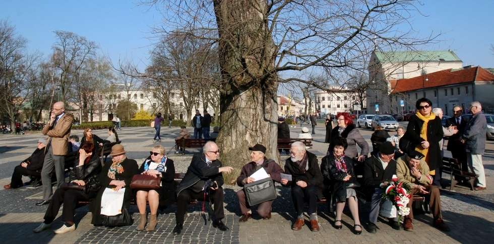  Lublin: Obchody 5. rocznicy katastrofy smoleńskiej (zdjęcie 29) - Autor: Dorota Awiorko