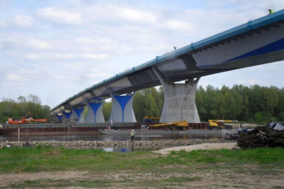  Budowa mostu na Wiśle w Kamieniu