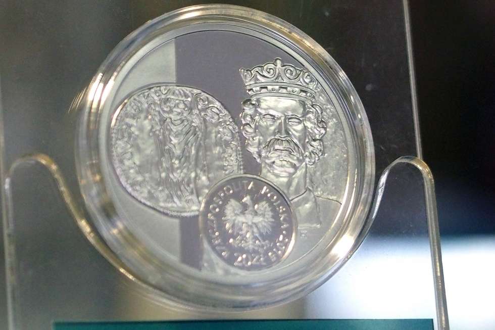 Wystawa monet w NBP (zdjęcie 968) - Autor: Wojciech Nieśpiałowski