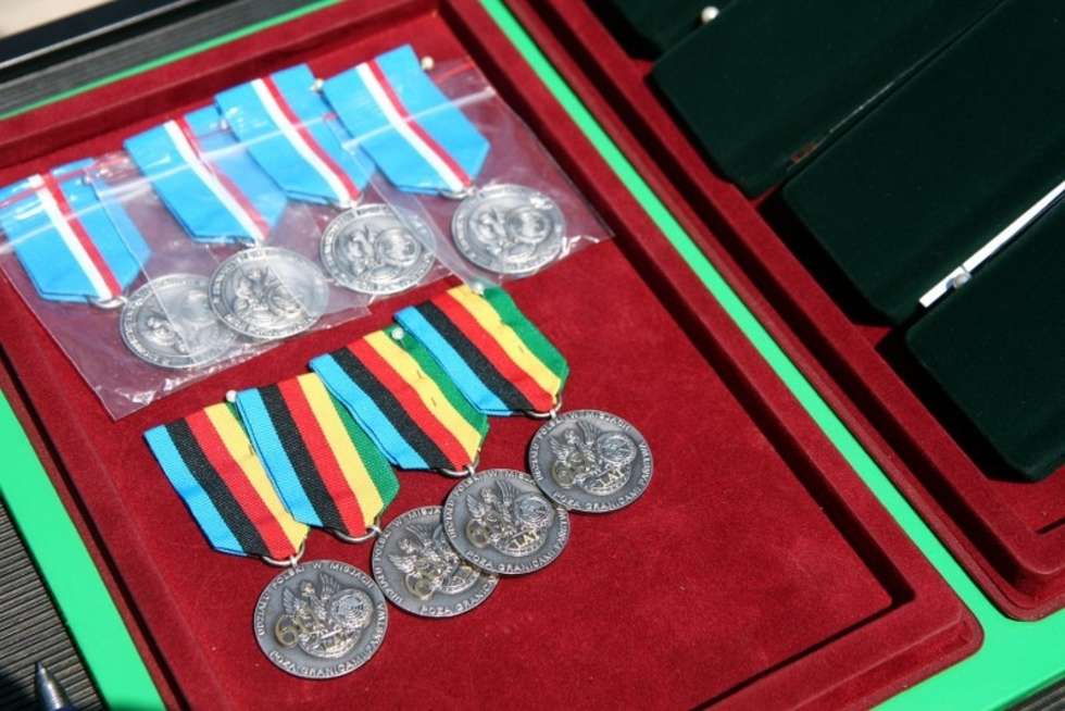  Medale - Stowarzyszenie Kombatantów Misji Pokojowych ONZ