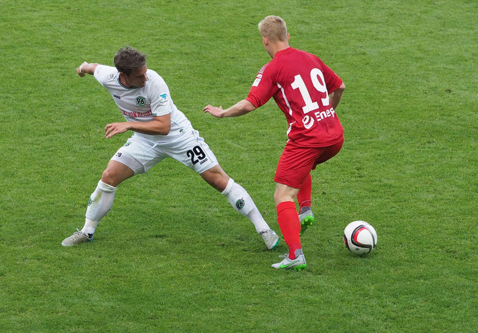  Hannover 96 - Lechia Gdańsk 4:2 (zdjęcie 7) - Autor: Wojciech Nieśpiałowski