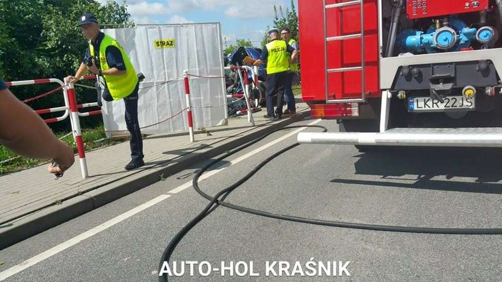  Wypadek w Annopolu (zdjęcie 8) - Autor: Auto-Hol Kraśnik