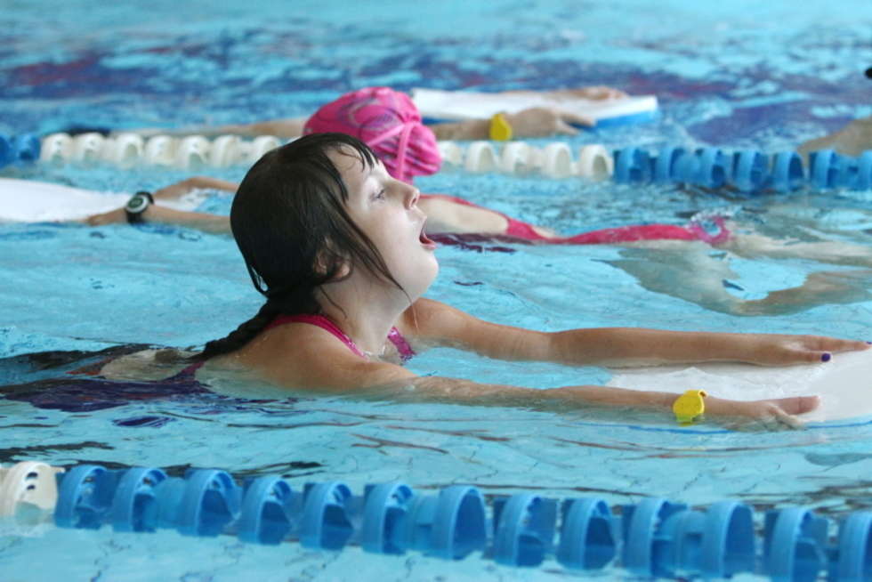  Wakacyjna nauka pływania dla dzieci (zdjęcie 10) - Autor: Maciej Kaczanowski