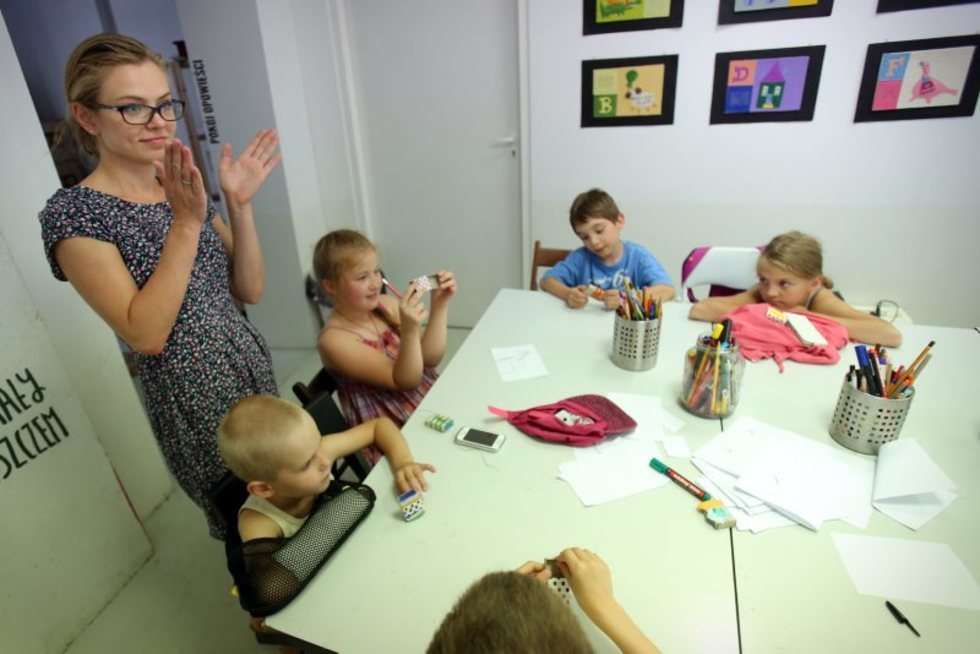 Warsztaty dla dzieci w Domu Słów (zdjęcie 4) - Autor: Wojciech Nieśpiałowski