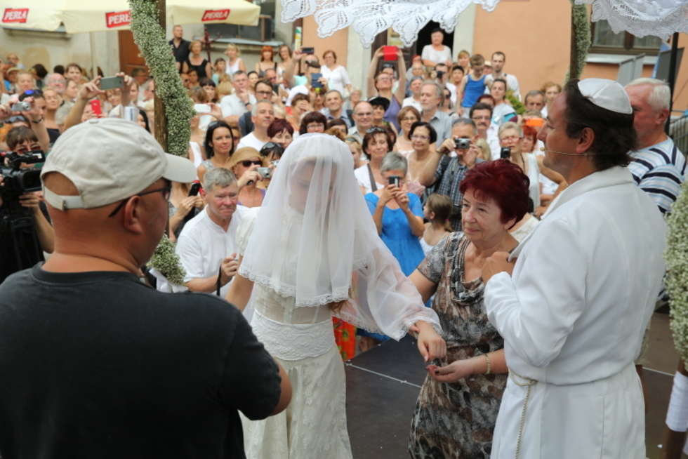  Żydowskie wesele na Starym Mieście w Lublinie (zdjęcie 10) - Autor: Maciej Kaczanowski