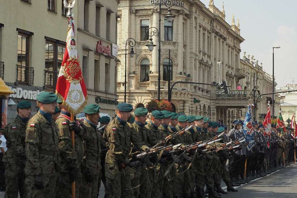  Święto Wojska Polskiego w Lublinie (zdjęcie 10) - Autor: Maciej Kaczanowski