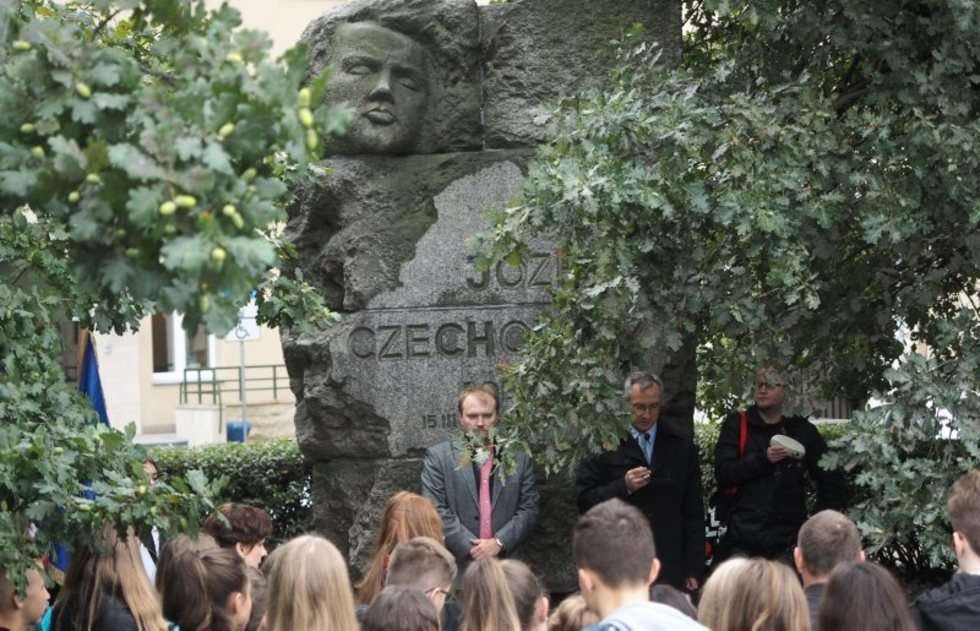  Obchody 76. rocznicy śmierci Józefa Czechowicza (zdjęcie 2) - Autor: Wojciech Nieśpiałowski