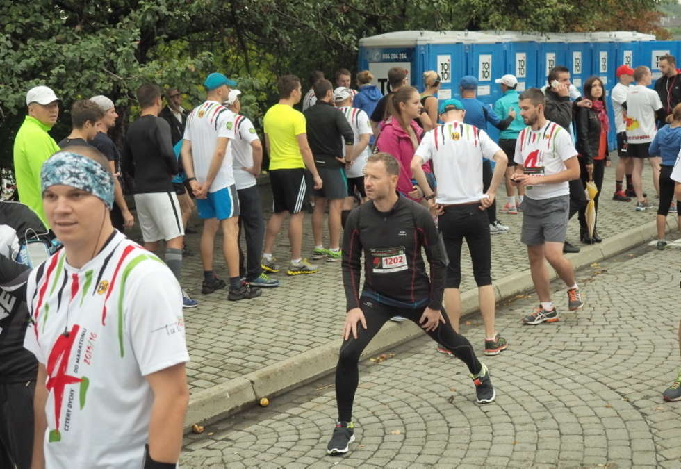  PZU Maraton Lubelski: pierwsza dycha do maratonu (zdjęcie 21) - Autor: Maciej Kaczanowski