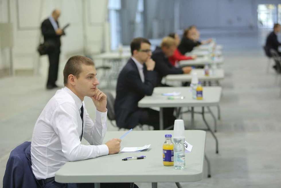  Egzamin na aplikacje radcowską: 237 osób rozwiązywało test (zdjęcie 9) - Autor: Maciej Kaczanowski