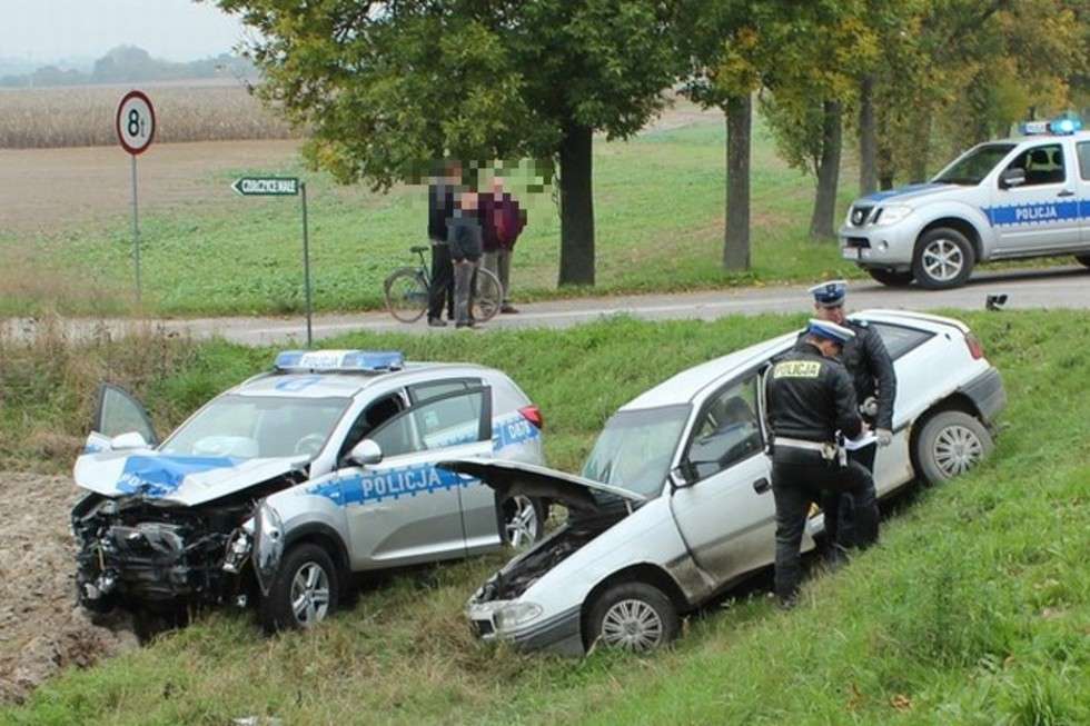  Wypadek w Kolonii-Czułczyce (zdjęcie 1) - Autor: alarm24@dziennikwschodni.pl