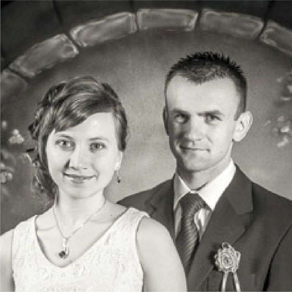  <p>Anna Oleszek i Mirosław Boruch - SMS o treści SLUB.14 pod nr 71466</p>
<p>&nbsp;</p>