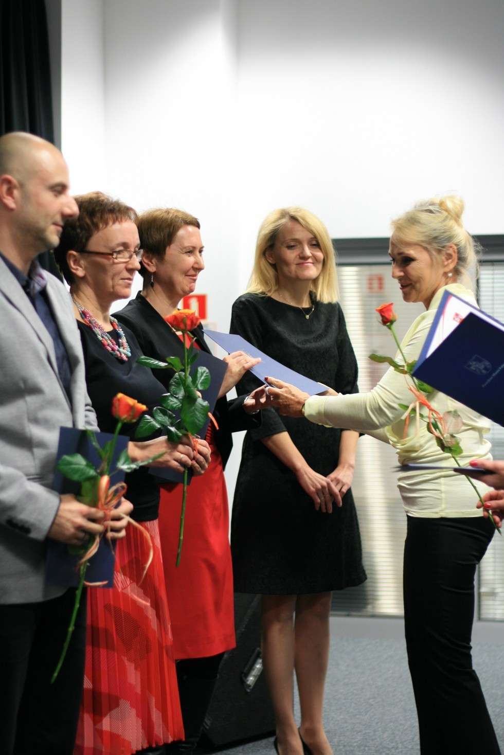  Nagrody dla nauczycieli i uczniów w Puławach (zdjęcie 4) - Autor: Radosław Szczęch