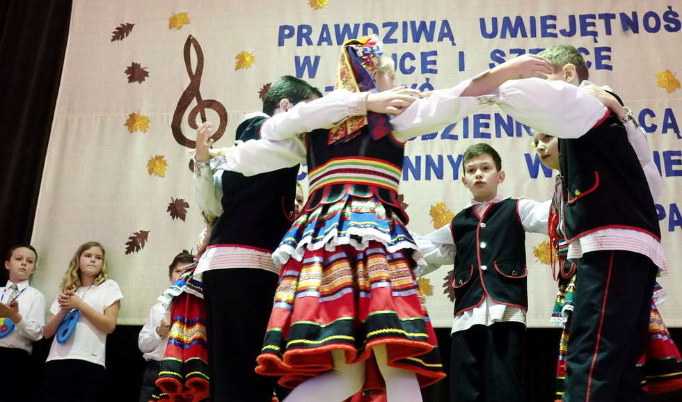  Święto Szkoły Podstawowej nr 43 w Lublinie (zdjęcie 2) - Autor: Dorota Awiorko