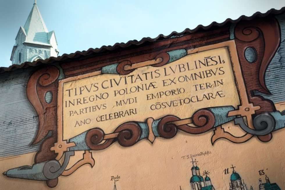  Uroczyste odsłonięcie muralu na Starym Mieście w Lublinie (zdjęcie 4) - Autor: Wojciech Nieśpiałowski