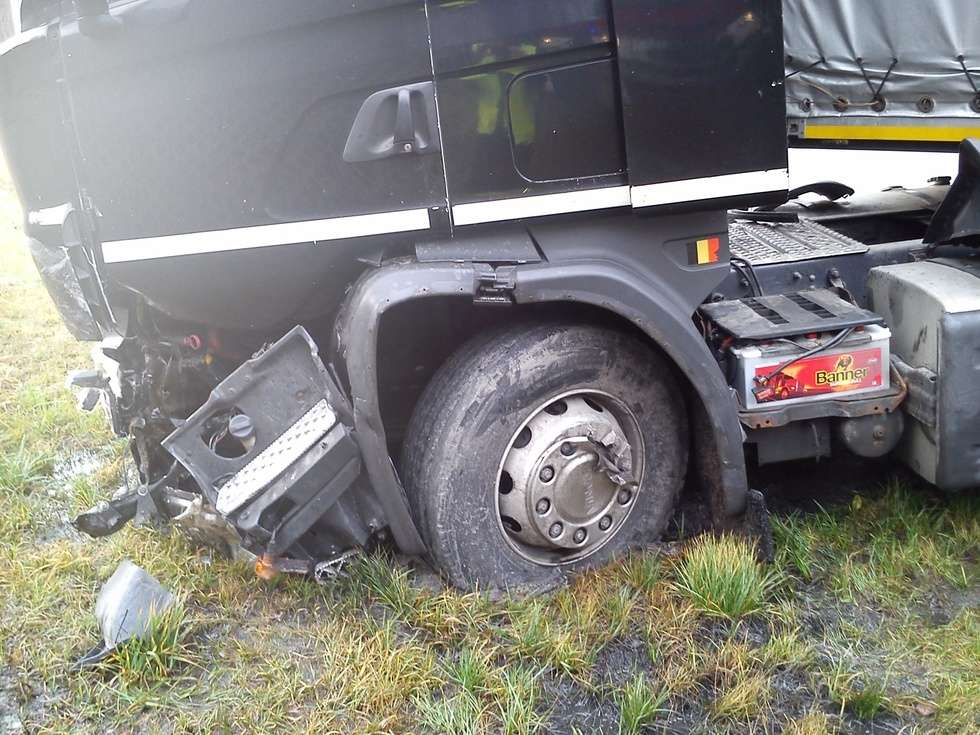  Wypadek w Wandzinie (zdjęcie 1) - Autor: KPP Lubartów