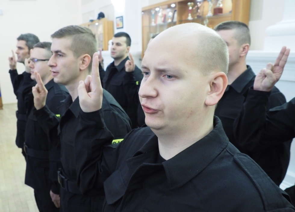  Przysięga policjantów garnizonu lubelskiego (zdjęcie 16) - Autor: Maciej Kaczanowski
