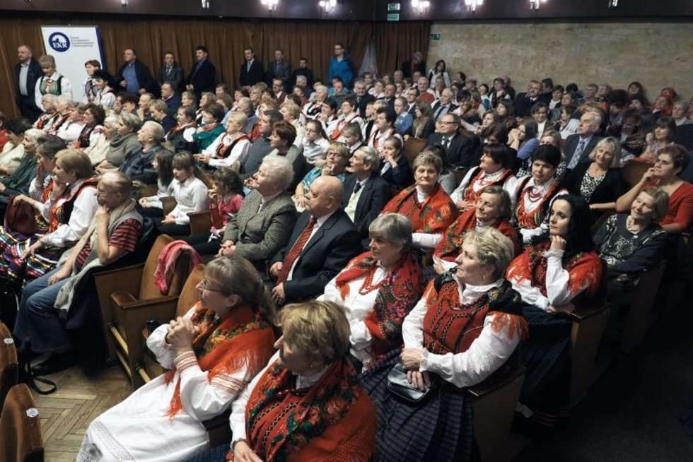  VI Ogólnopolski Przegląd Zespołów i Grup Kolędniczych (zdjęcie 9) - Autor: Wojciech Nieśpiałowski