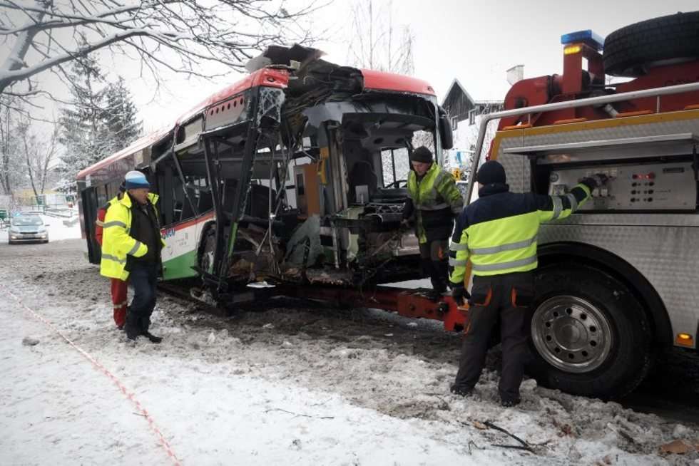  Wypadek autobusu MPK w Lublinie (zdjęcie 8) - Autor: Wojciech Nieśpiałowski