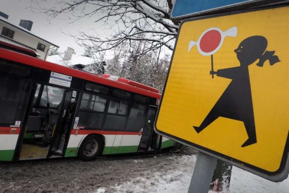  Wypadek autobusu MPK w Lublinie (zdjęcie 2) - Autor: Wojciech Nieśpiałowski
