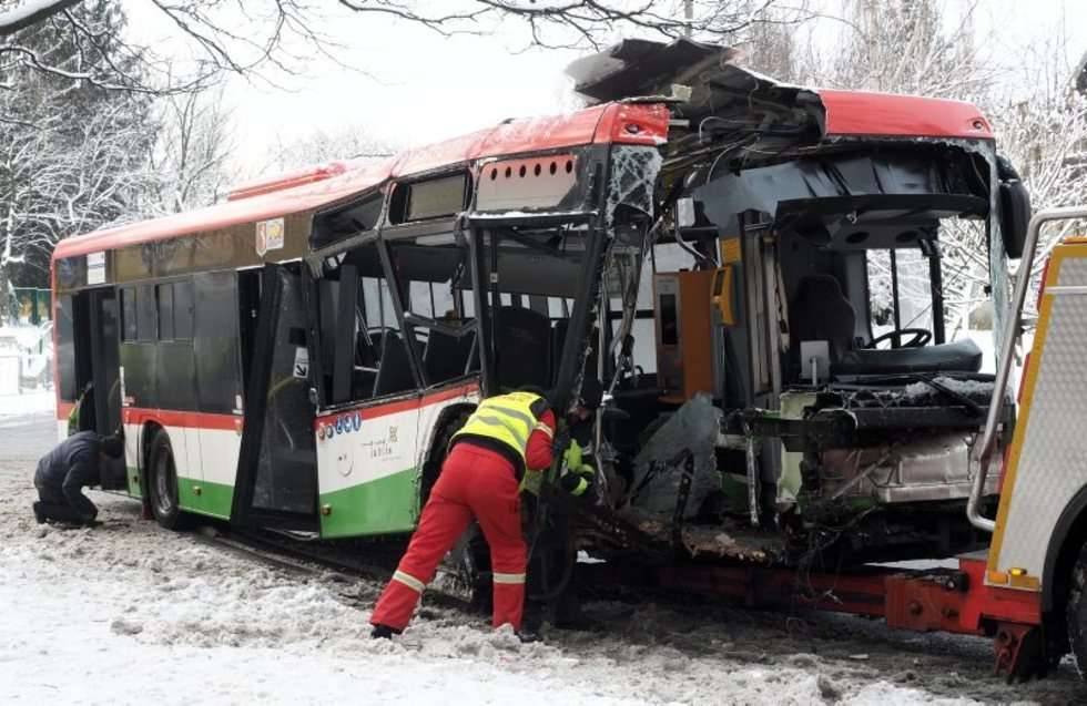  Wypadek autobusu MPK w Lublinie (zdjęcie 9) - Autor: Wojciech Nieśpiałowski
