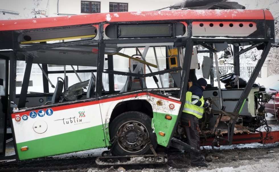  Wypadek autobusu MPK w Lublinie (zdjęcie 7) - Autor: Wojciech Nieśpiałowski