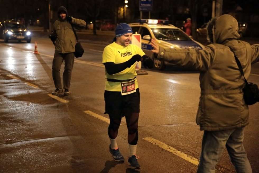  Nocna Dycha do Maratonu (zdjęcie 6) - Autor: Wojciech Nieśpiałowski