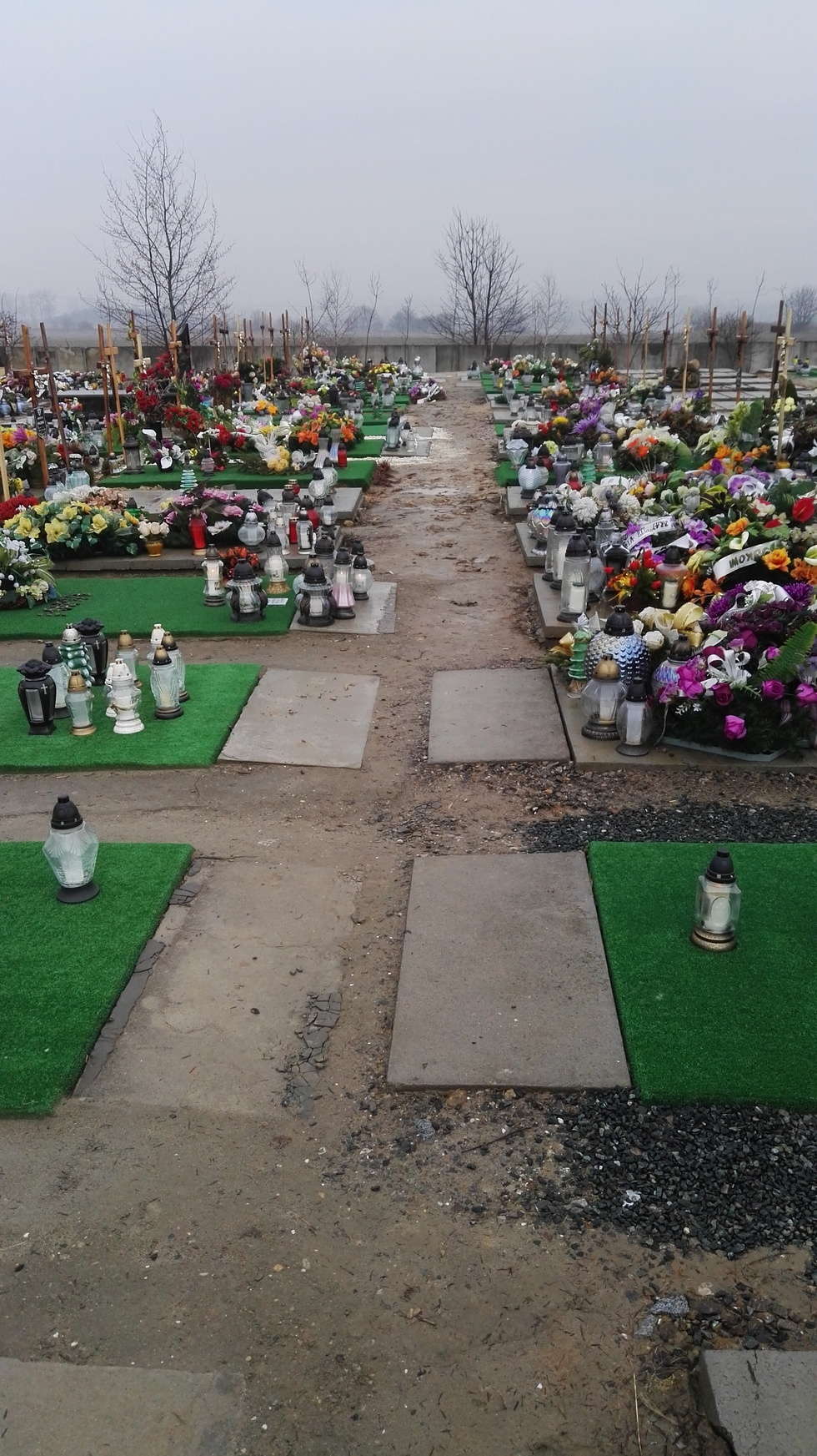  Cmentarz na Majdanku (zdjęcie 6) - Autor: Alarm24