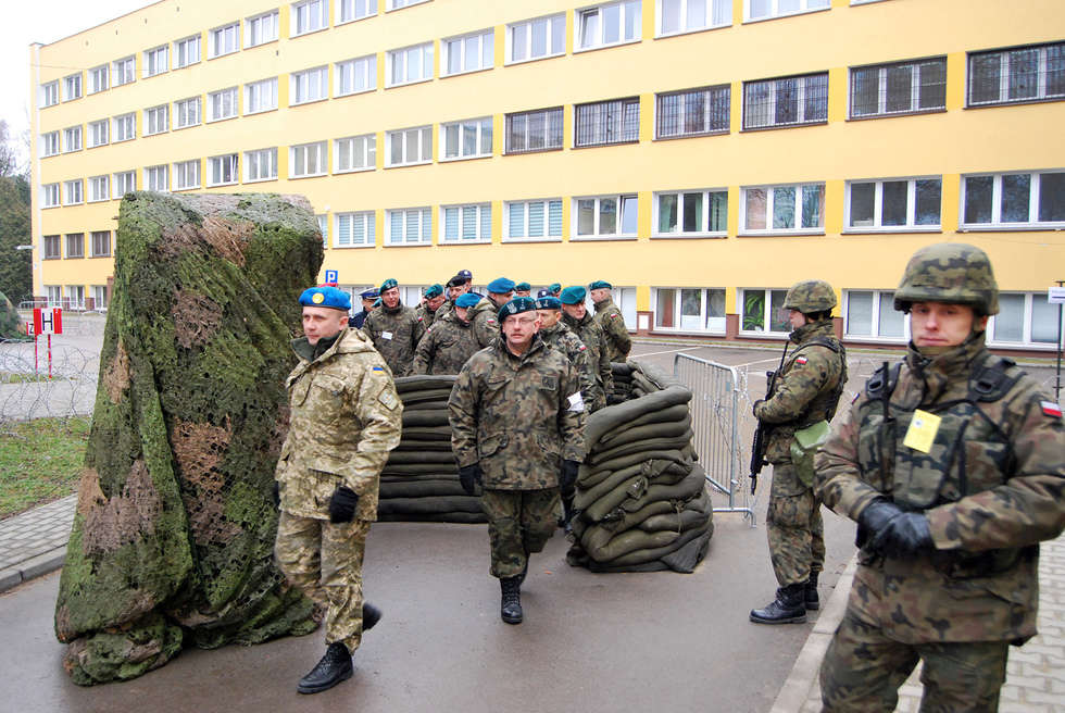  Ćwiczenia wojskowe w Lublinie (zdjęcie 3) - Autor: Dowództwo POLLITUKRBRIG