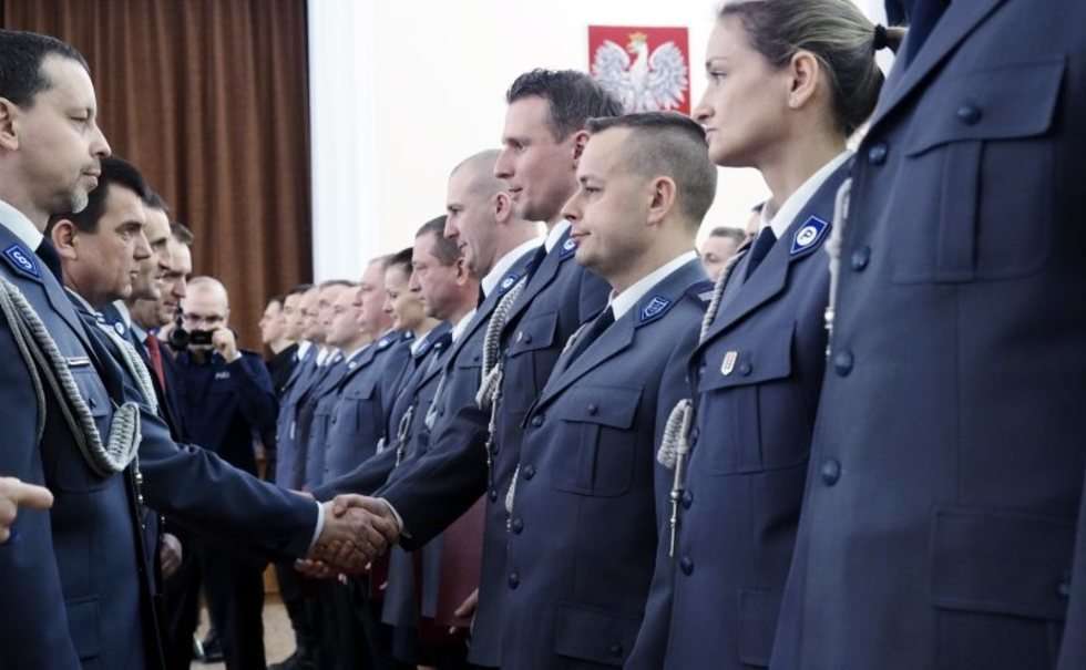  Ślubowanie nowych policjantów (zdjęcie 12) - Autor: Fot Dorota Awiorko