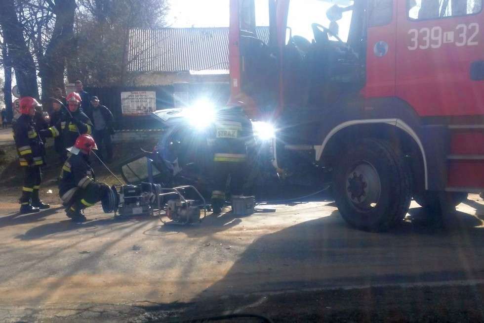  Wypadek w Nasutowie  - Autor: alarm24@dziennikwschodni.pl