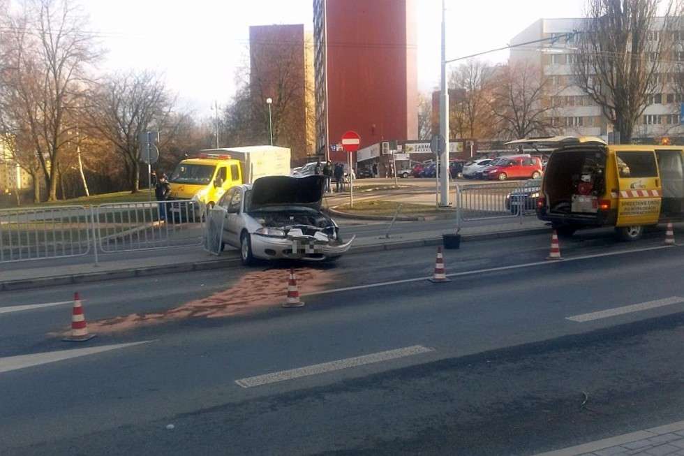  Wypadek na ul. Lwowskiej (zdjęcie 2) - Autor: alarm24@dziennikwschodni.pl