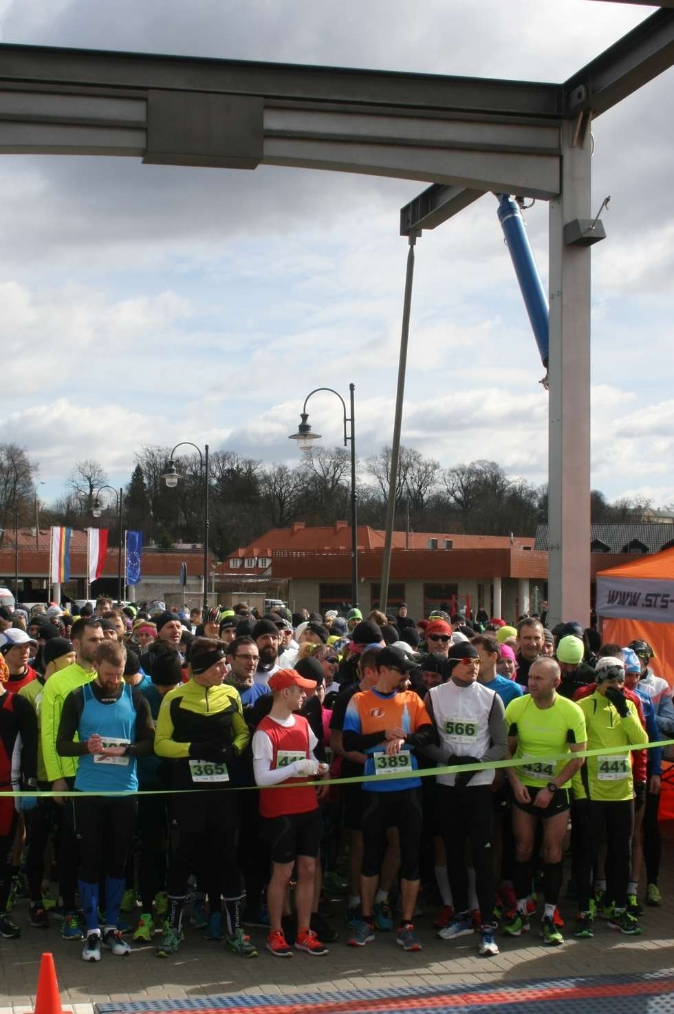  Bieg Zielonych Sznurowadeł zgromadził kilkuset biegaczy w Puławach (zdjęcie 2) - Autor: Radosław Szczęch