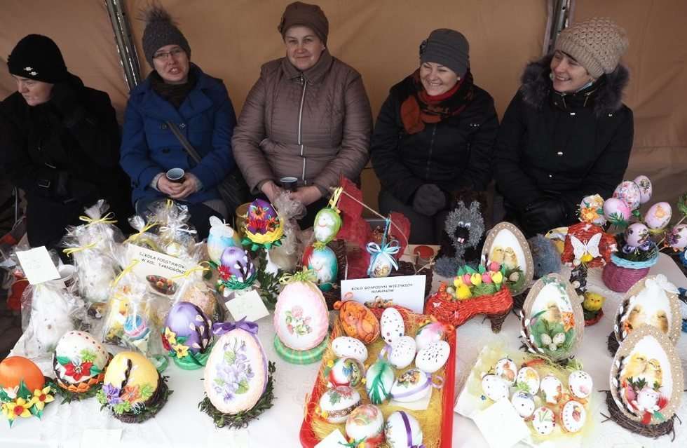  Kiermasz i warsztaty świąteczne w skansenie (zdjęcie 7) - Autor: Wojciech Nieśpiałowski