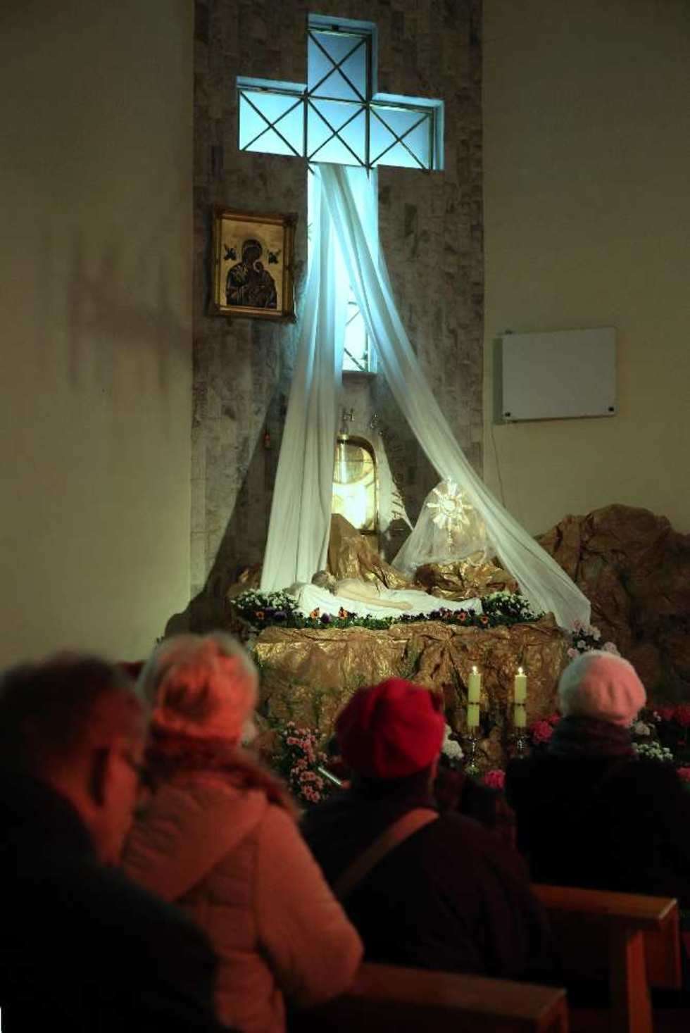  Święcenie pokarmów w parafii pw. Świętej Rodziny w Lublinie (zdjęcie 9) - Autor: Maciej Kaczanowski
