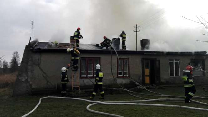 Dwie osoby nie żyją, tragiczny pożar w Chotyłowie