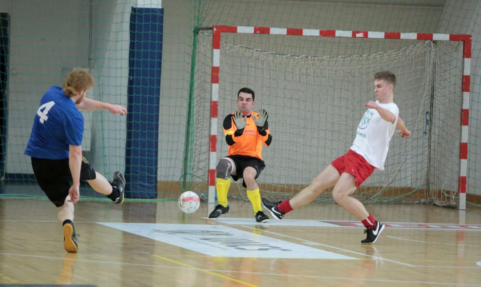  Media Futsal Cup (zdjęcie 8) - Autor: Wojciech Nieśpiałowski